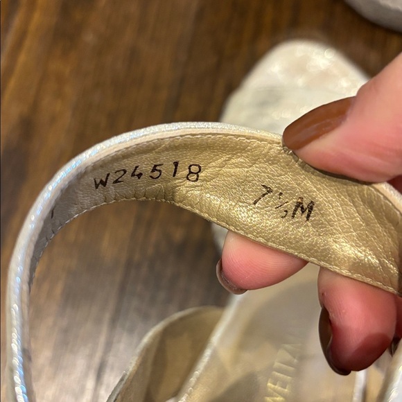 Stuart Weitzman espadrille  metallic Wedge Sandals size 7.5 - Picture 5 of 5